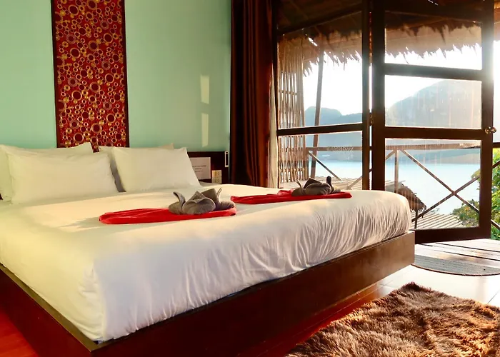 Phi Phi Sea Sky Resort
