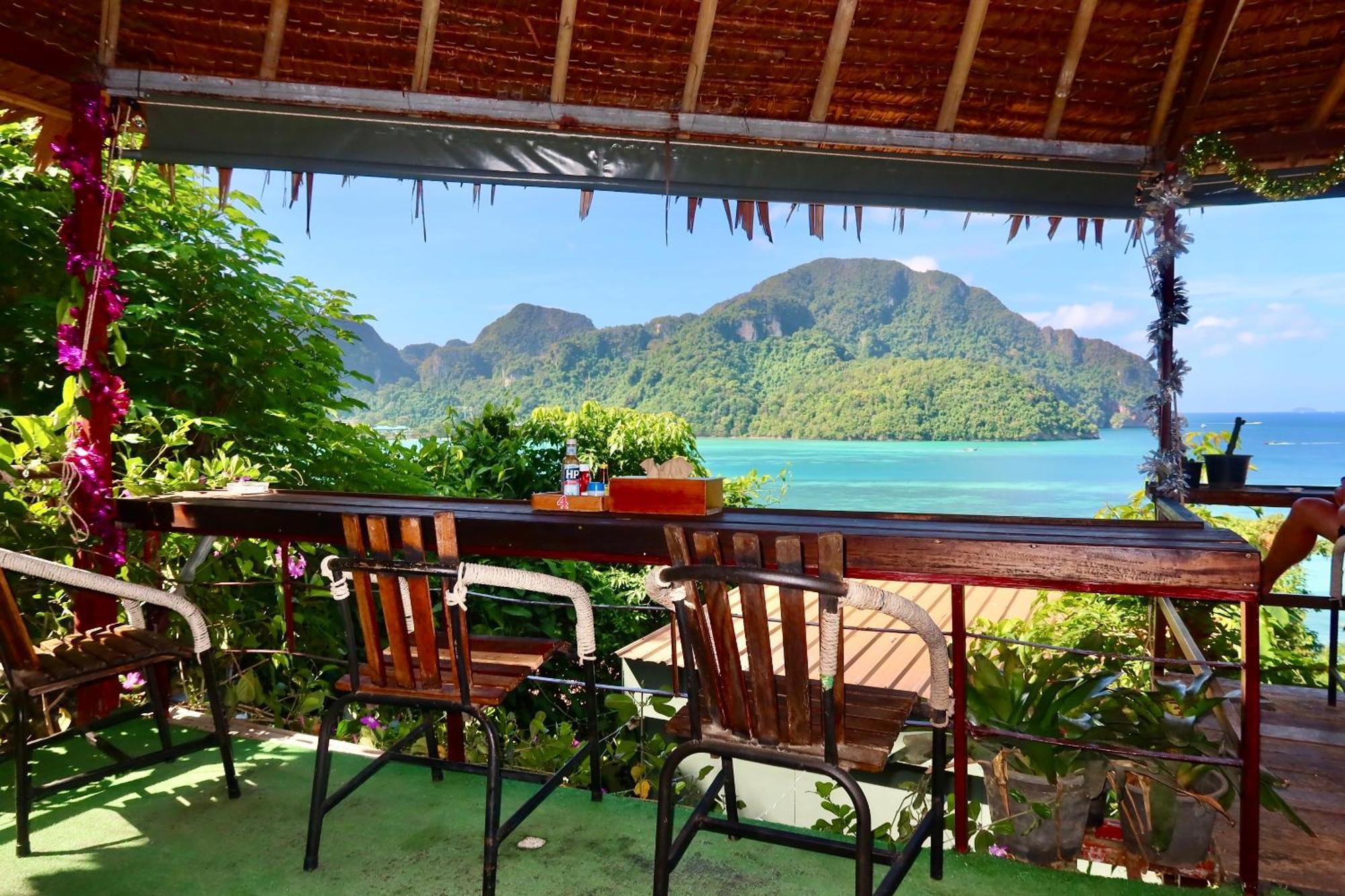 Sea Sky Phi Phi-eilanden